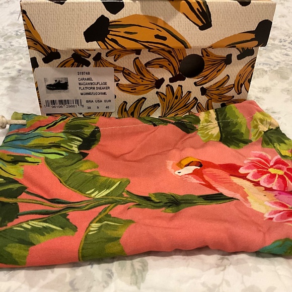 Farm Rio Caramel Macawmouflage Flatform Sneaker New NWT Size 9 Dust Bag SOLD OUT - Picture 2 of 12